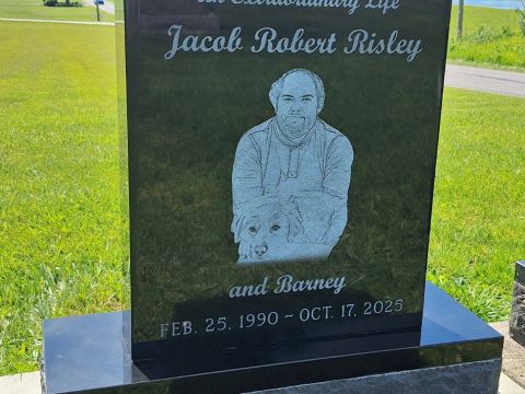 Custom Monuments